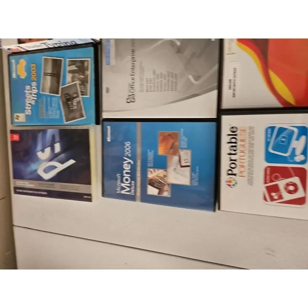 Lot Of 18 Old Microsoft And Mac Computer Programs , Most Have Keys Trl8#32